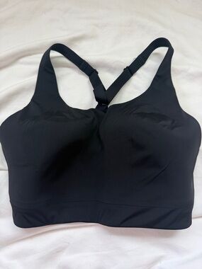 Athleta Black Crossback Sports Bra